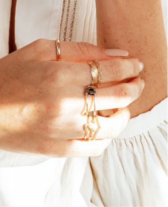 jewelry shop contact 2.jpg